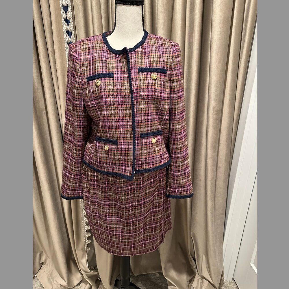 Tahari ASL tweed skirt